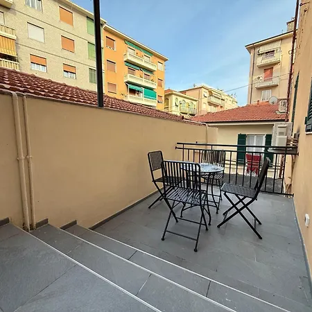 Casa Vento Levante & Ponente Lägenhet *